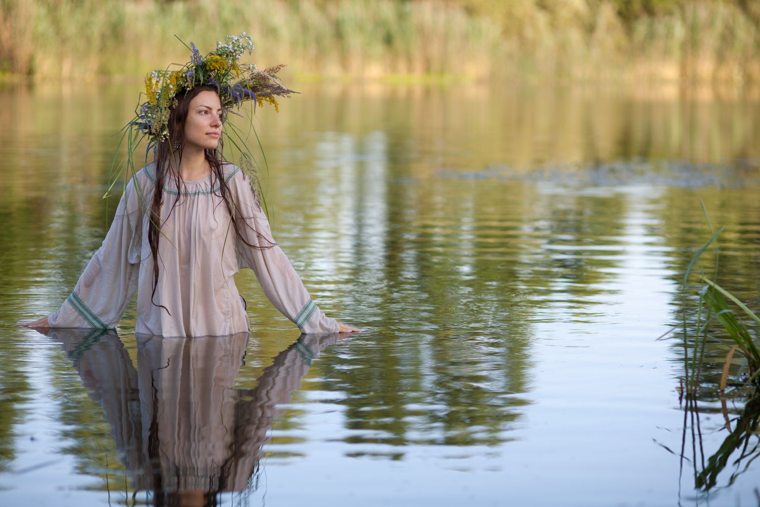 Slavic girls in Sharjah